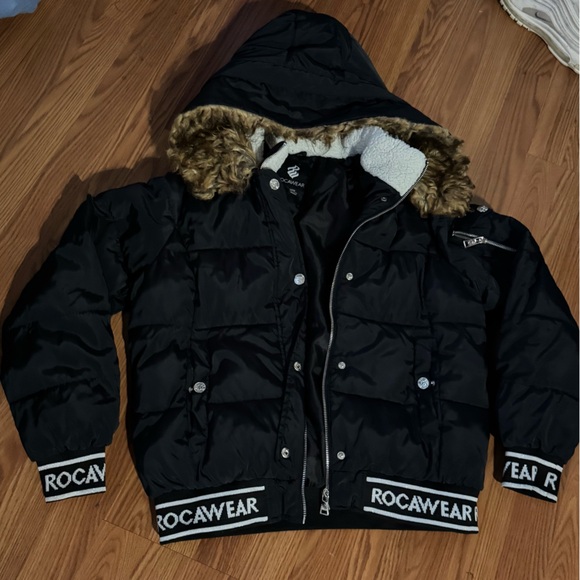 Rocawear Black Women’s Puffer Jacket Fur Hood Size M Vintage Y2k Streetwear Ski - Picture 1 of 9